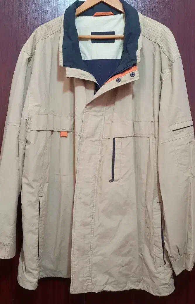 کاپشن مردانه|لباس|رشت, ترمینال|دیوار