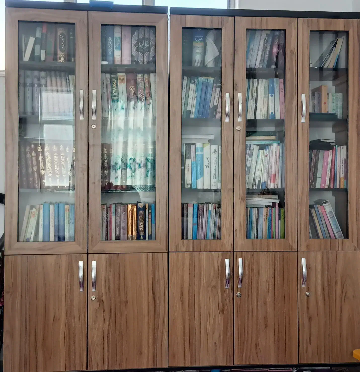 کتابخانه|کتابخانه، شلف، قفسههای دیواری|قم, شهرک مهدیه|دیوار