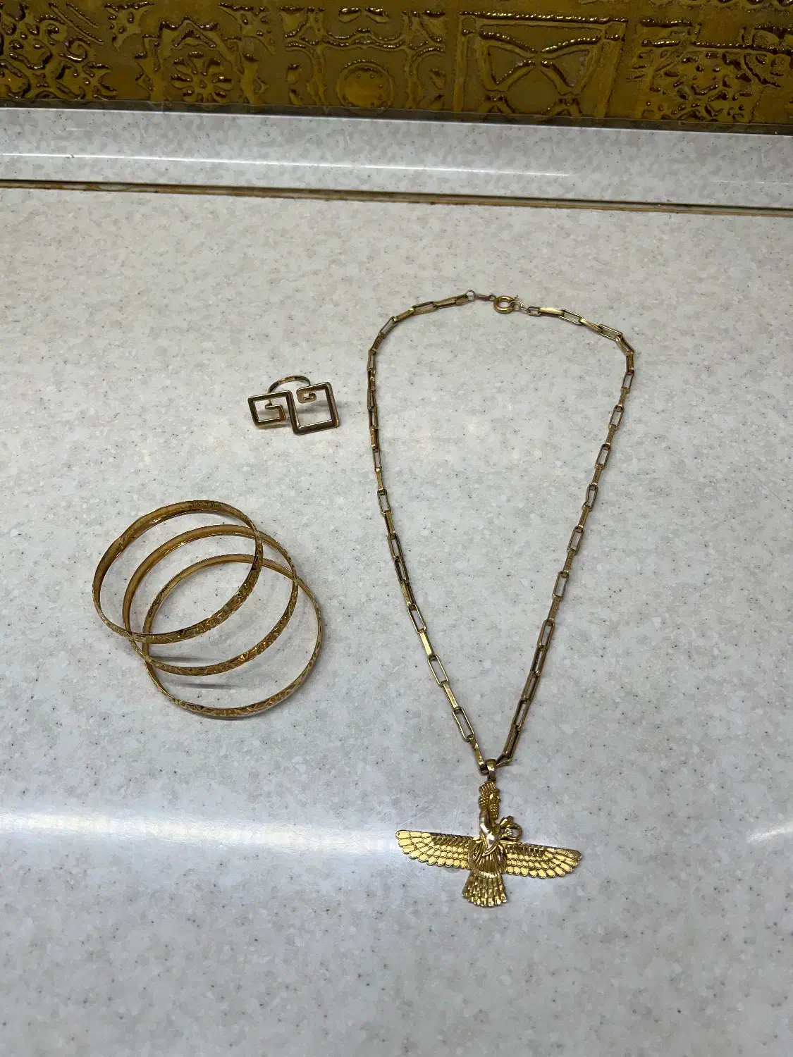 طلا زنجیر پلاک النگو دامله انگشتر|جواهرات|بندرعباس, |دیوار