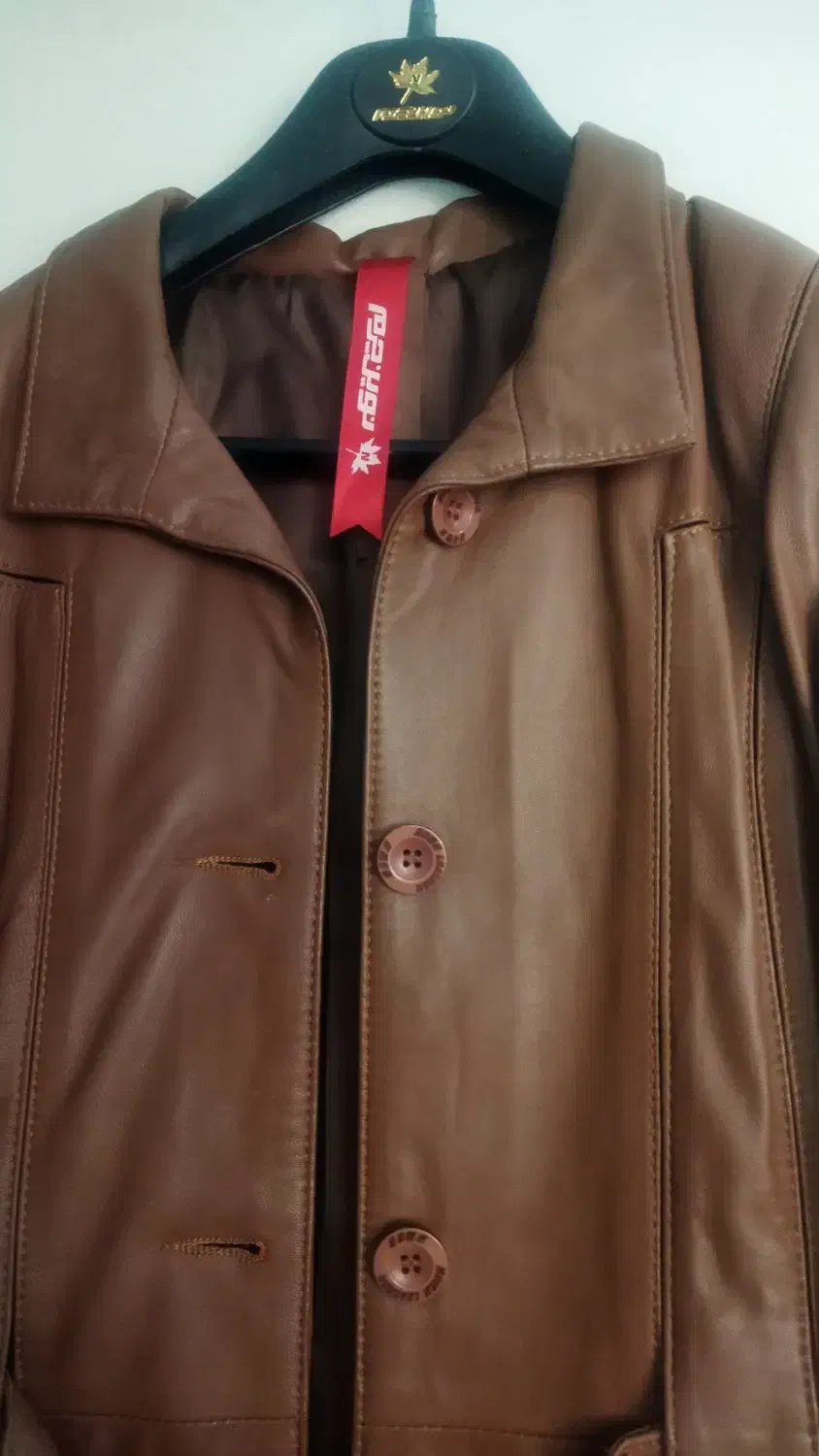 پالتو چرم دخترانه|لباس|ری, صفاییه (چشمه علی)|دیوار