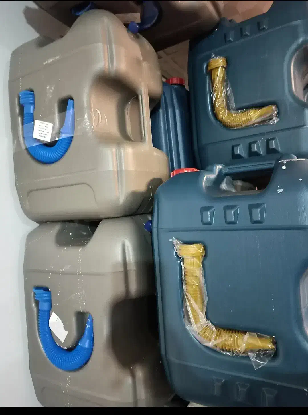 گالن ضخیم 20لیتری آب|ظروف نگهدارنده، پلاستیکی، یکبارمصرف|آذرشهر, |دیوار