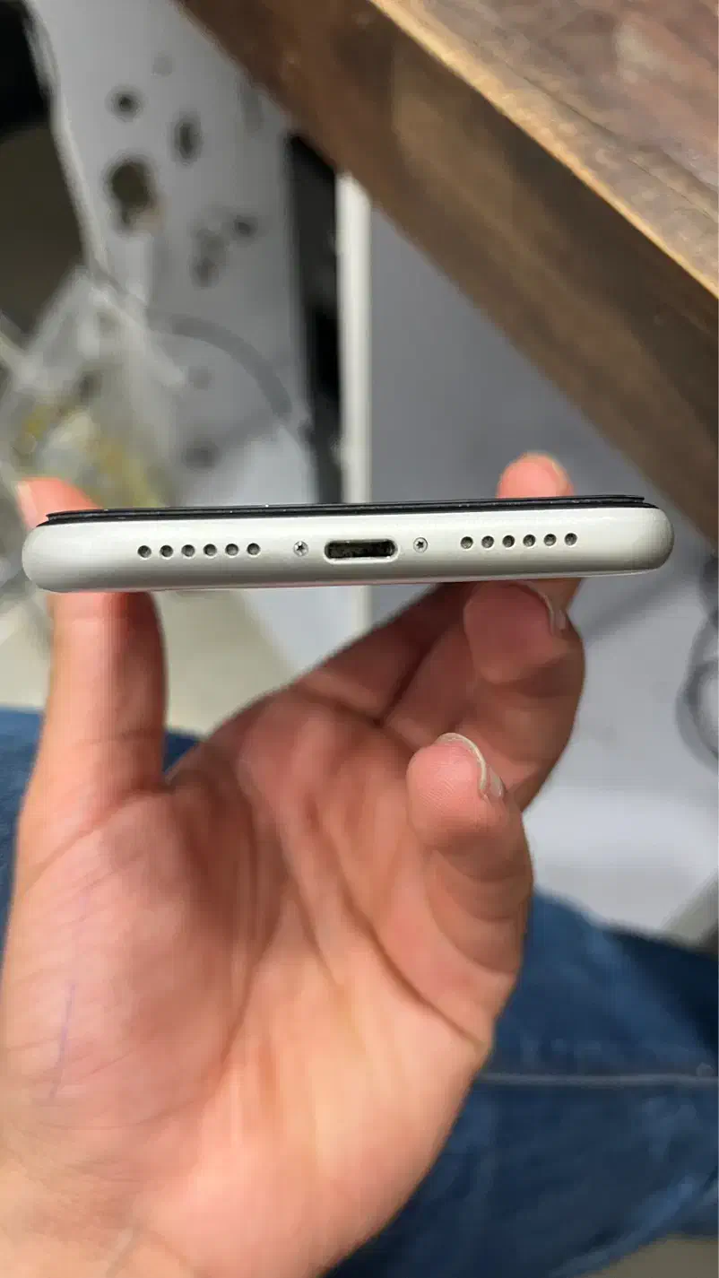 اپل iPhone 11 با حافظهٔ ۱۲۸ گیگابایت|موبایل|اصفهان, ملک‌شهر|دیوار