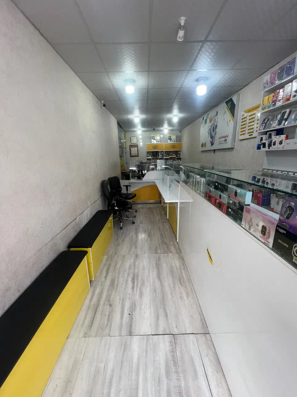 استخدام همکار خانم خدمات کاف‌نت|استخدام رایانه و فناوری اطلاعات|میناب, |دیوار