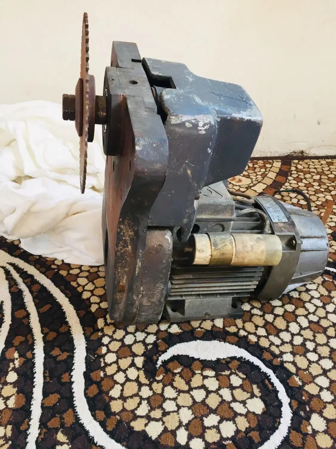 دورکن دینام|ماشین‌آلات صنعتی|لاهیجان, لفمجان|دیوار