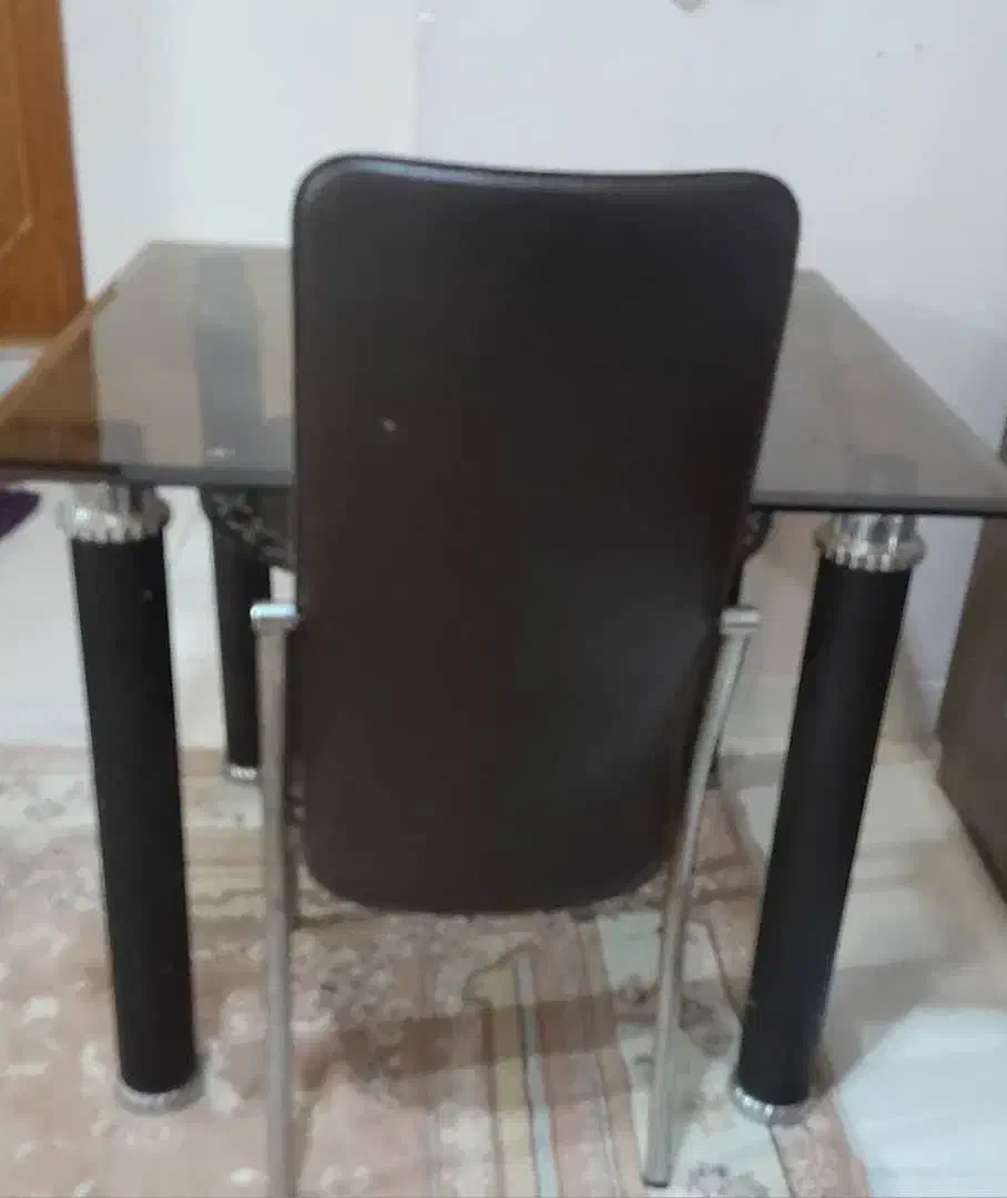 میزناهارخوری همراه ۲صندلی|میز و صندلی غذاخوری|رشت, حافظ آباد|دیوار