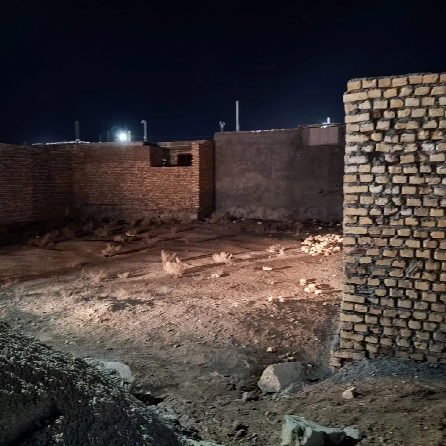 زمین بصیری پور دستگرد|فروش زمین و ملک کلنگی|بیرجند, |دیوار