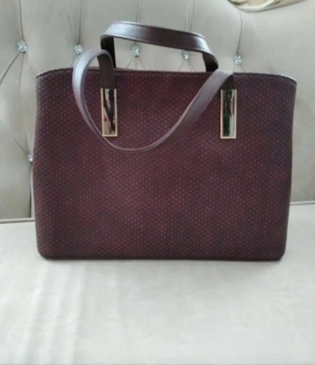 کیف|کیف، کفش، کمربند|ری, سرتخت|دیوار