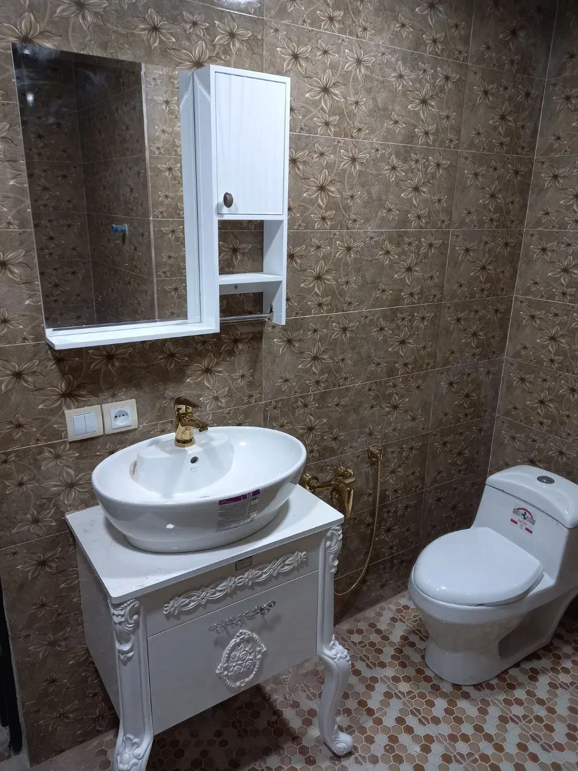 نصب و سرویس پمپ آب|خدمات پیشه و مهارت|کرمان, |دیوار