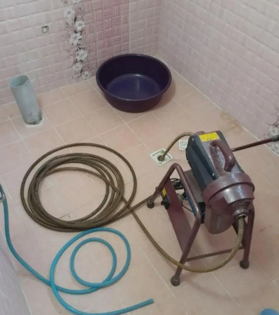 راهگشایی فاضلاب لوله بازکنی رسوب تراشی|خدمات پیشه و مهارت|رامهرمز, |دیوار