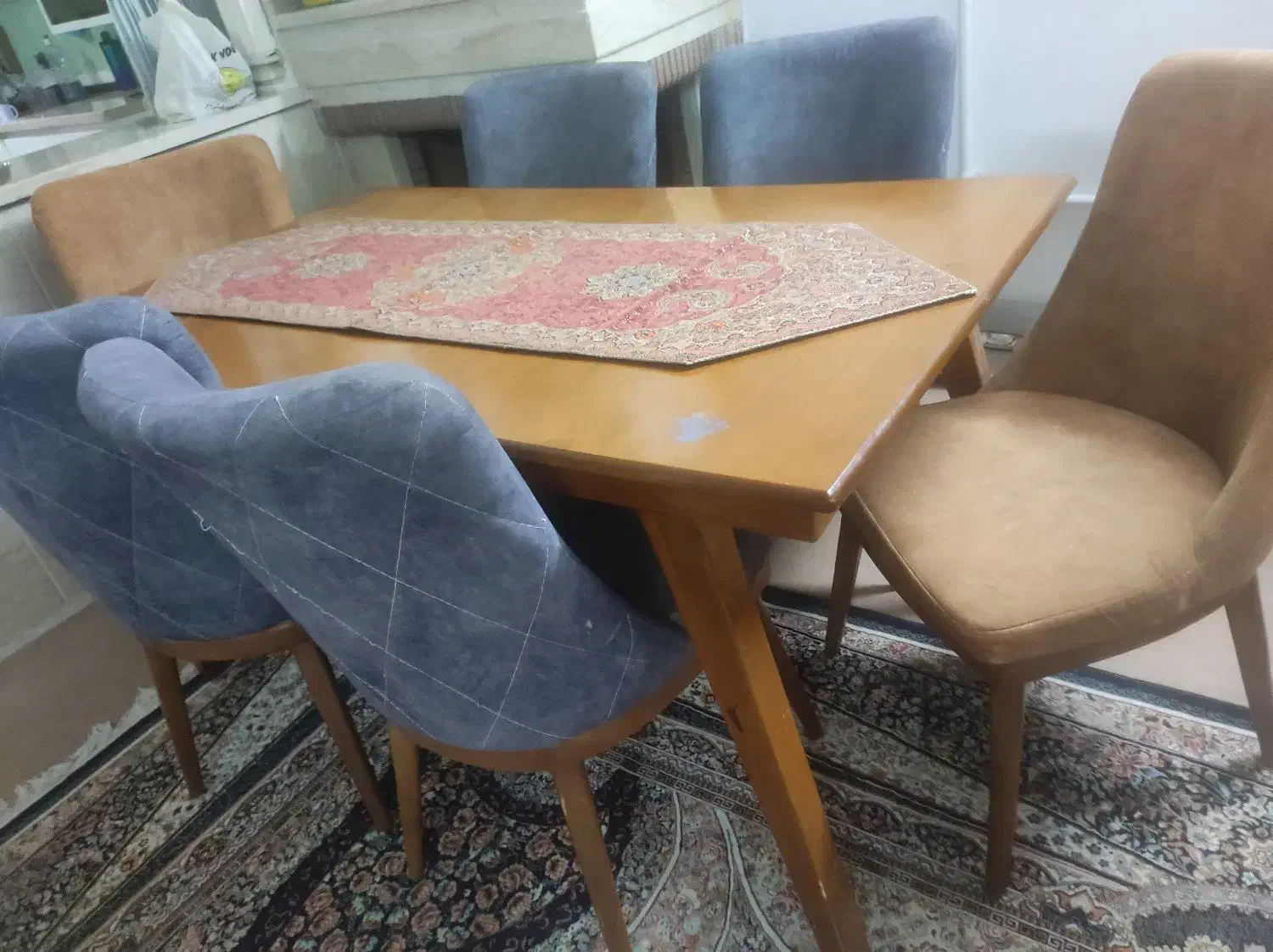 ناهارخوری، میز تلویزیون و میز تحریر|مبلمان خانگی و میز عسلی|یزد, |دیوار