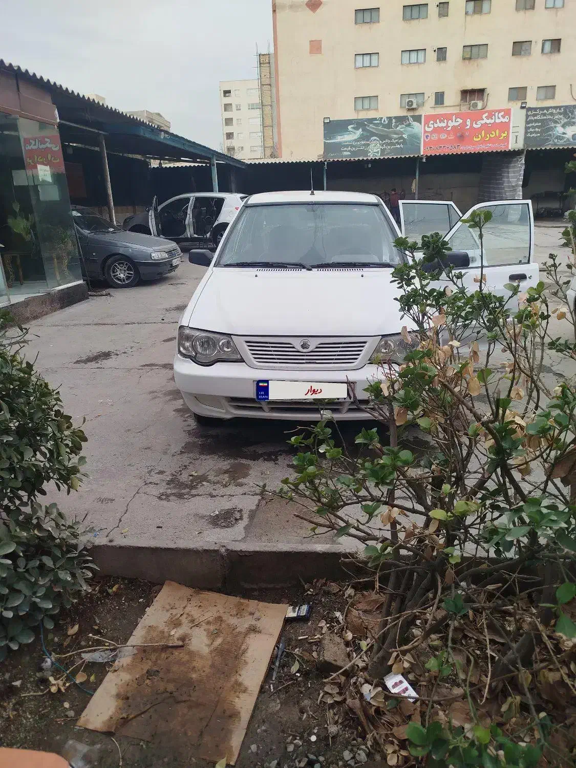 پراید ۱۳۲|خودرو سواری و وانت|محمدشهر, همایون ویلا|دیوار