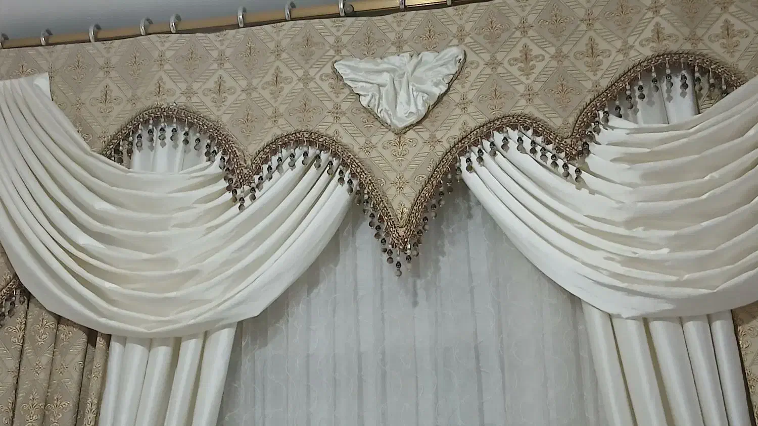 فقط والان وکناره ها بدون تور زیر|پرده، رانر، رومیزی|فشاپویه, |دیوار