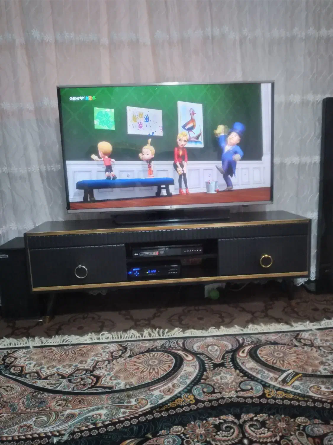 میز ناهار خوری ۴نفره(میزتلوزیون)|میز و صندلی غذاخوری|آباده, |دیوار