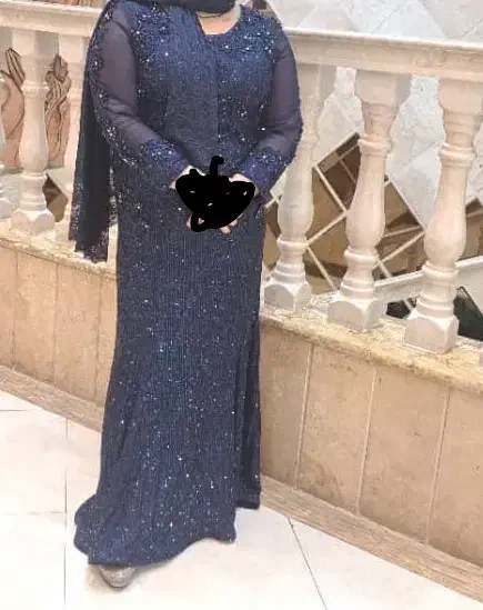 لباس مجلسی|لباس|صومعهسرا, |دیوار