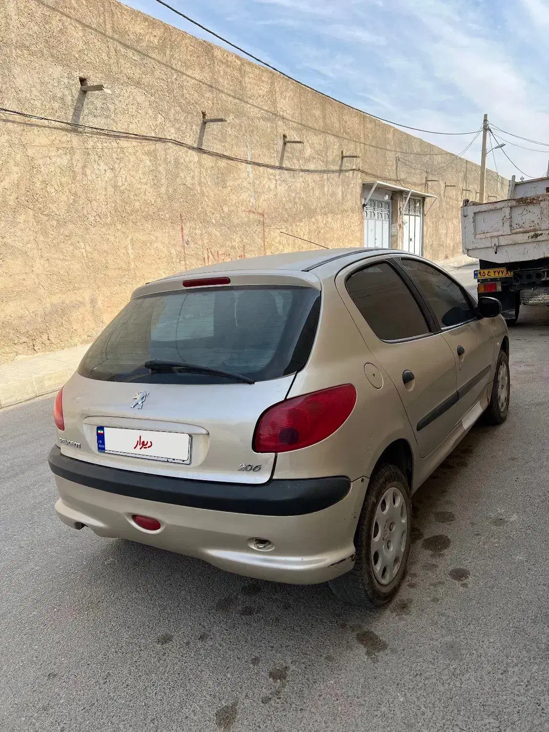 پژو206 مدل 88|خودرو سواری و وانت|گراش, |دیوار