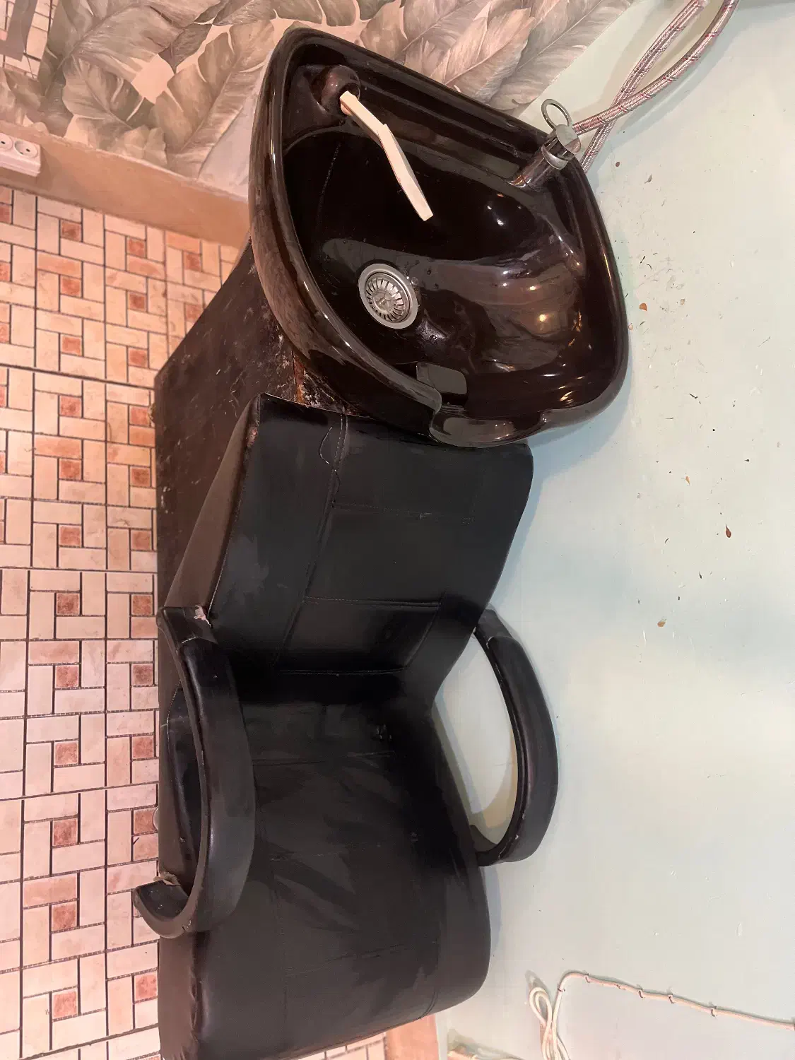 سرشور فروش فوری|آرایشگاه و سالن‌های زیبایی|اندیشه, اندیشه فاز ۴|دیوار