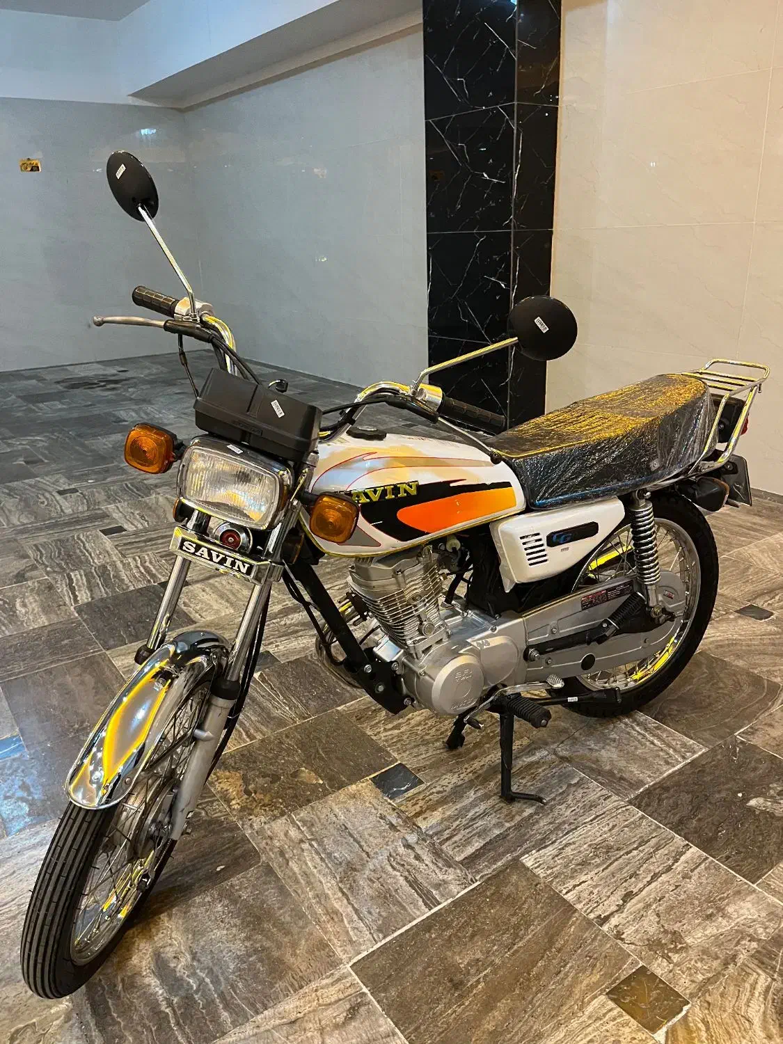 هوندا ساوین 125 عروسک در حد|موتورسیکلت|مشکیندشت, |دیوار