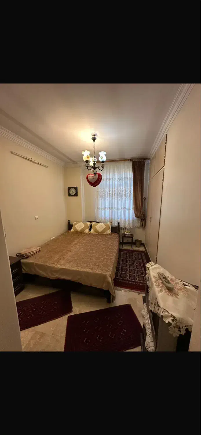 آپارتمان ۷۳متری در پرستار