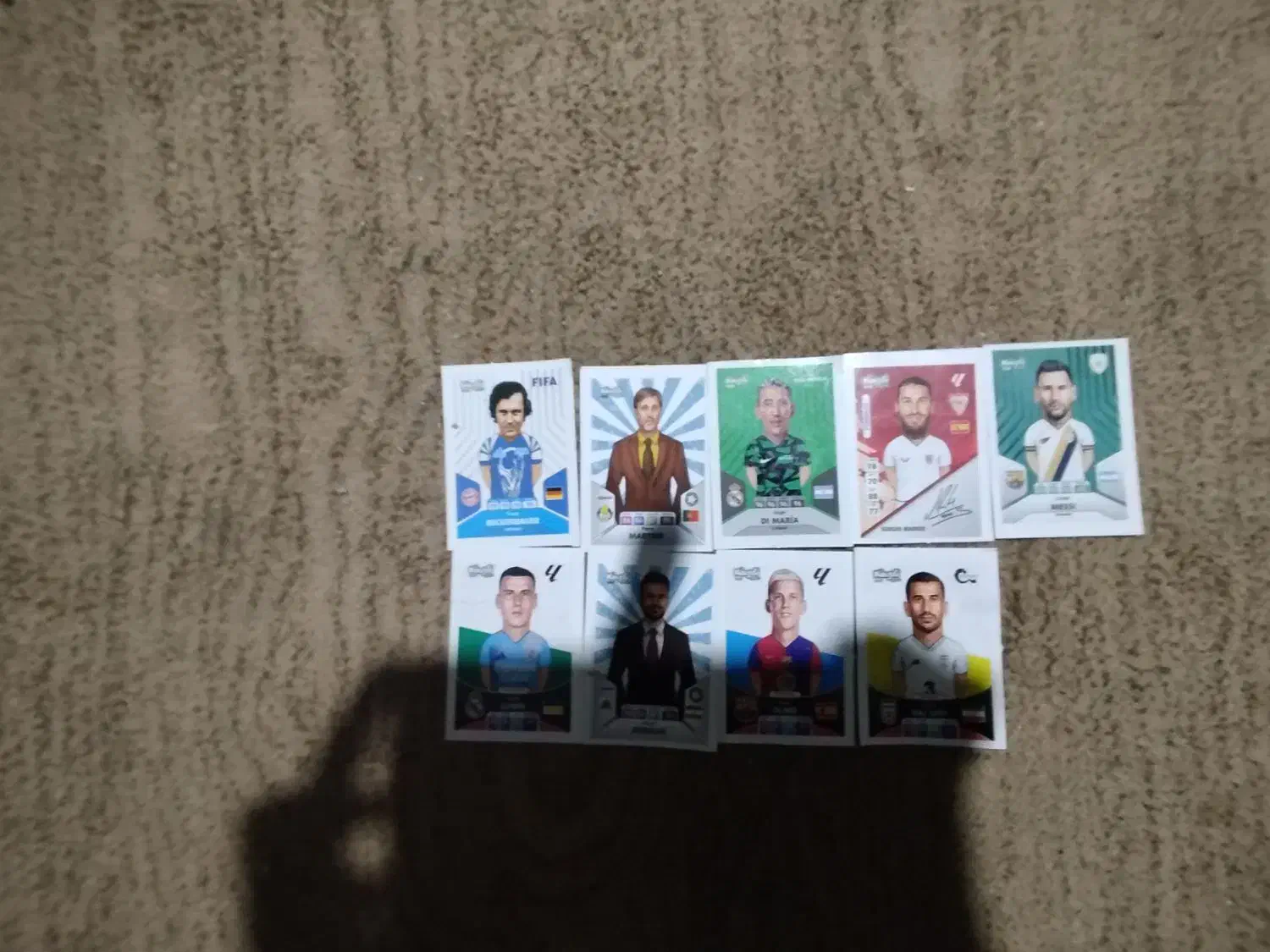 کیمدی|اسباب‌‌بازی|خرامه, |دیوار