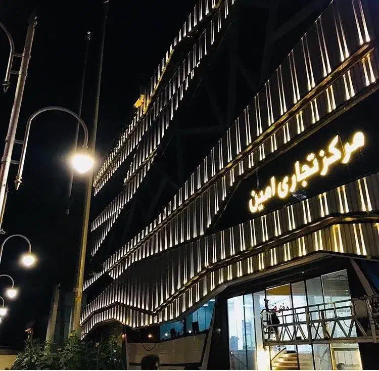 فروش فوری مغازه ۱۴ متری|فروش مغازه و غرفه|قم, بلوار امین و ساحلی|دیوار