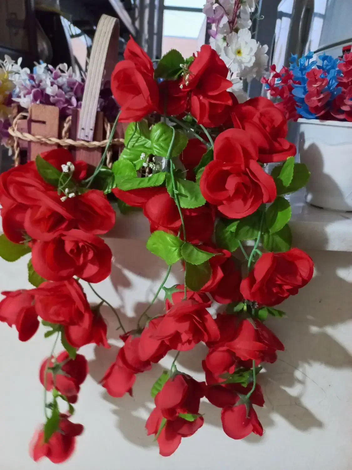 همه باهم ۴۰۰تومان|گل مصنوعی|کرمانشاه, |دیوار