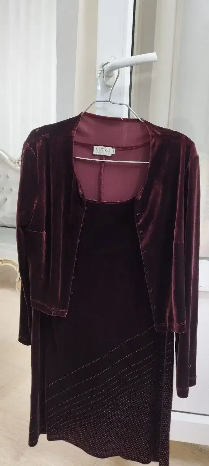 پیراهن مخمل زرشکی کت کوتاه...|لباس|قیامدشت - خاورشهر, |دیوار