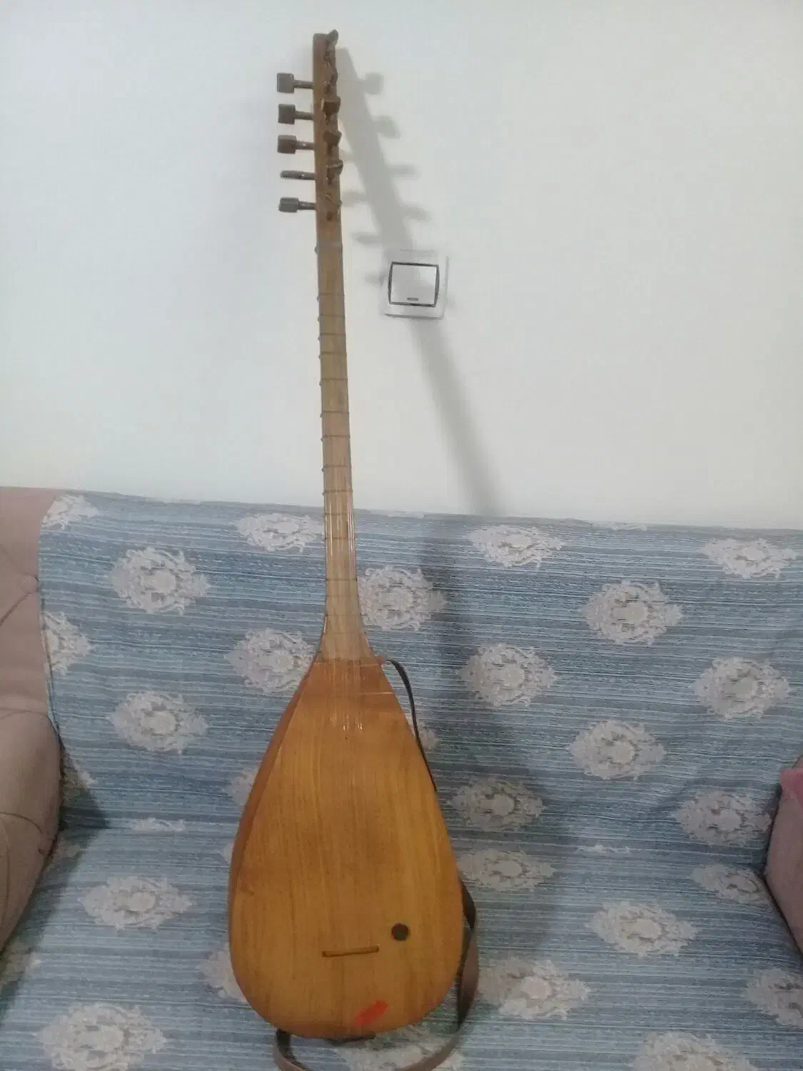 قوپوز۱۱تل کامانداری|سازهای سنتی|شهریار, شهرک وائین|دیوار