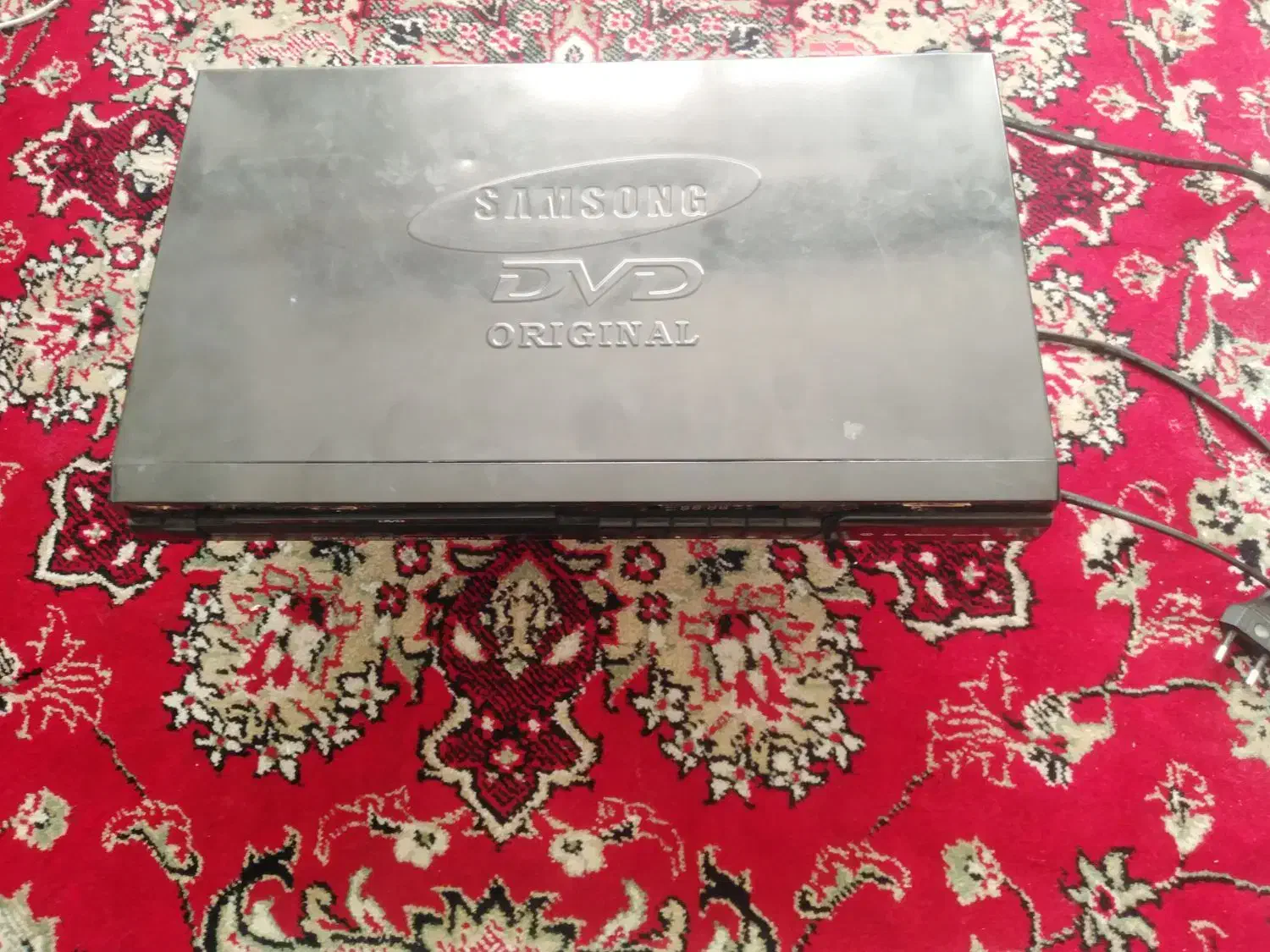 دی وی دی استوک وساعت دیواری سالم|پخش‌کننده DVD و ویدیو|سهند, |دیوار