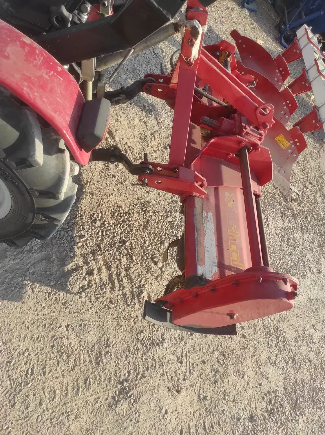 تراکتور ادوات تراکتور ۹۵۰باغی|ماشین‌آلات صنعتی|بیضا, |دیوار