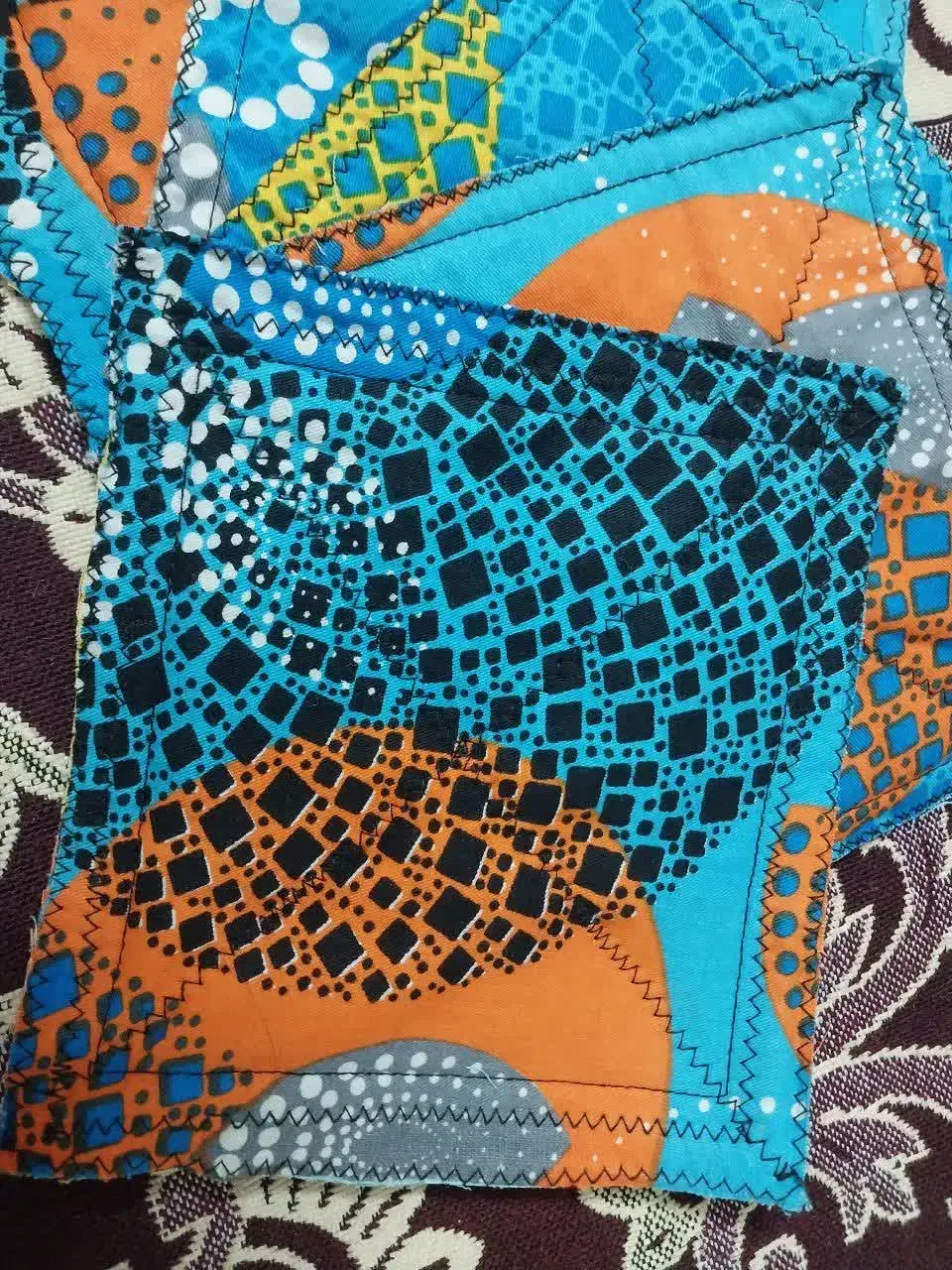 دستگیره|سفره، حوله، دستمال آشپزخانه|اصفهان, خواجه عمید|دیوار