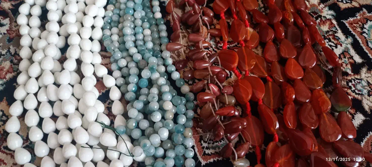 تعداد زیادی مهره|صنایع دستی و سایر لوازم تزئینی|زاهدان, |دیوار