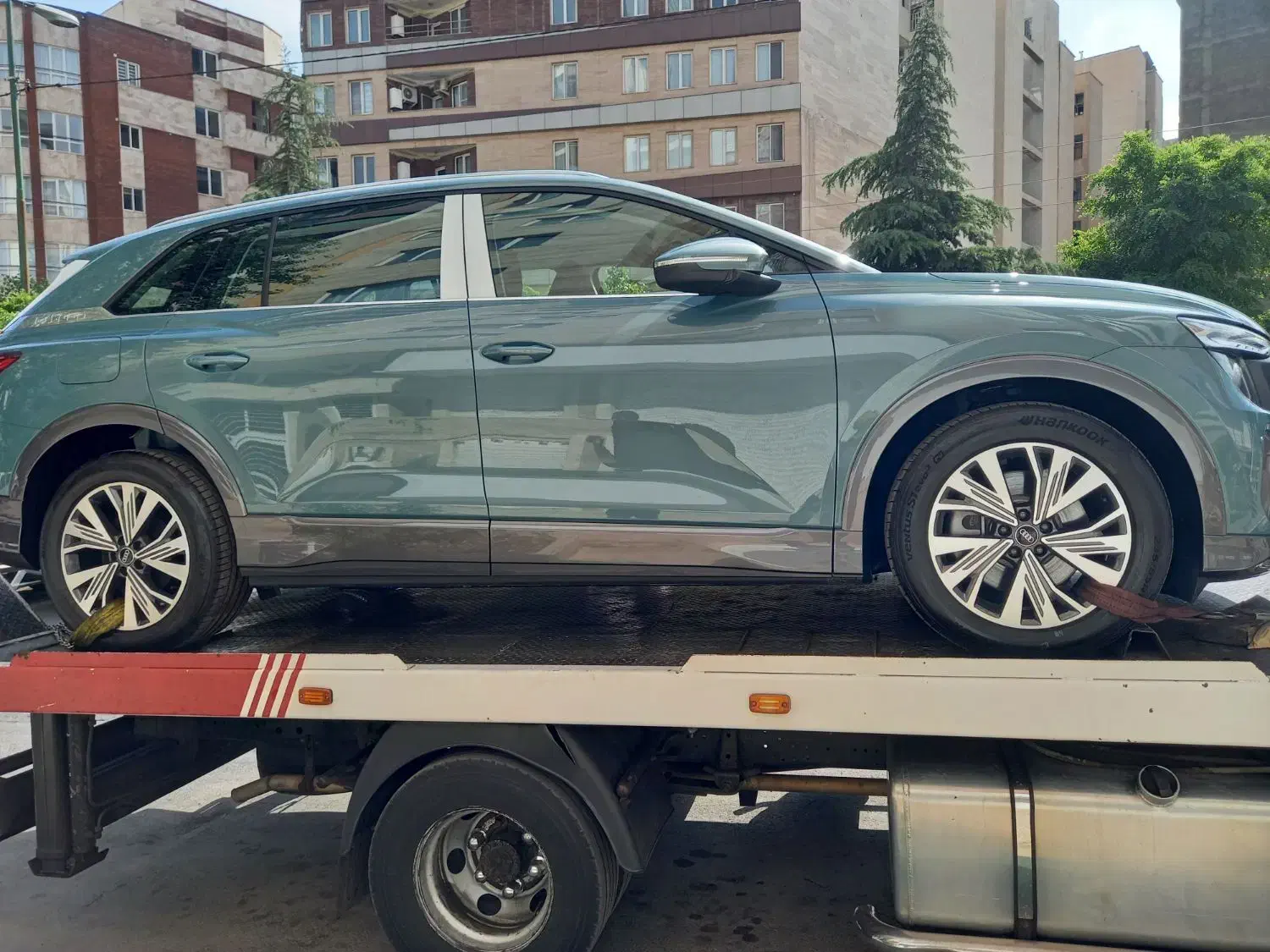 آئودی برقی خشک /سبز اقیانوسی تیپ ا مدل ۲۰۲۴|خودرو سواری و وانت|تهران, فلسطین (میدان انقلاب)|دیوار