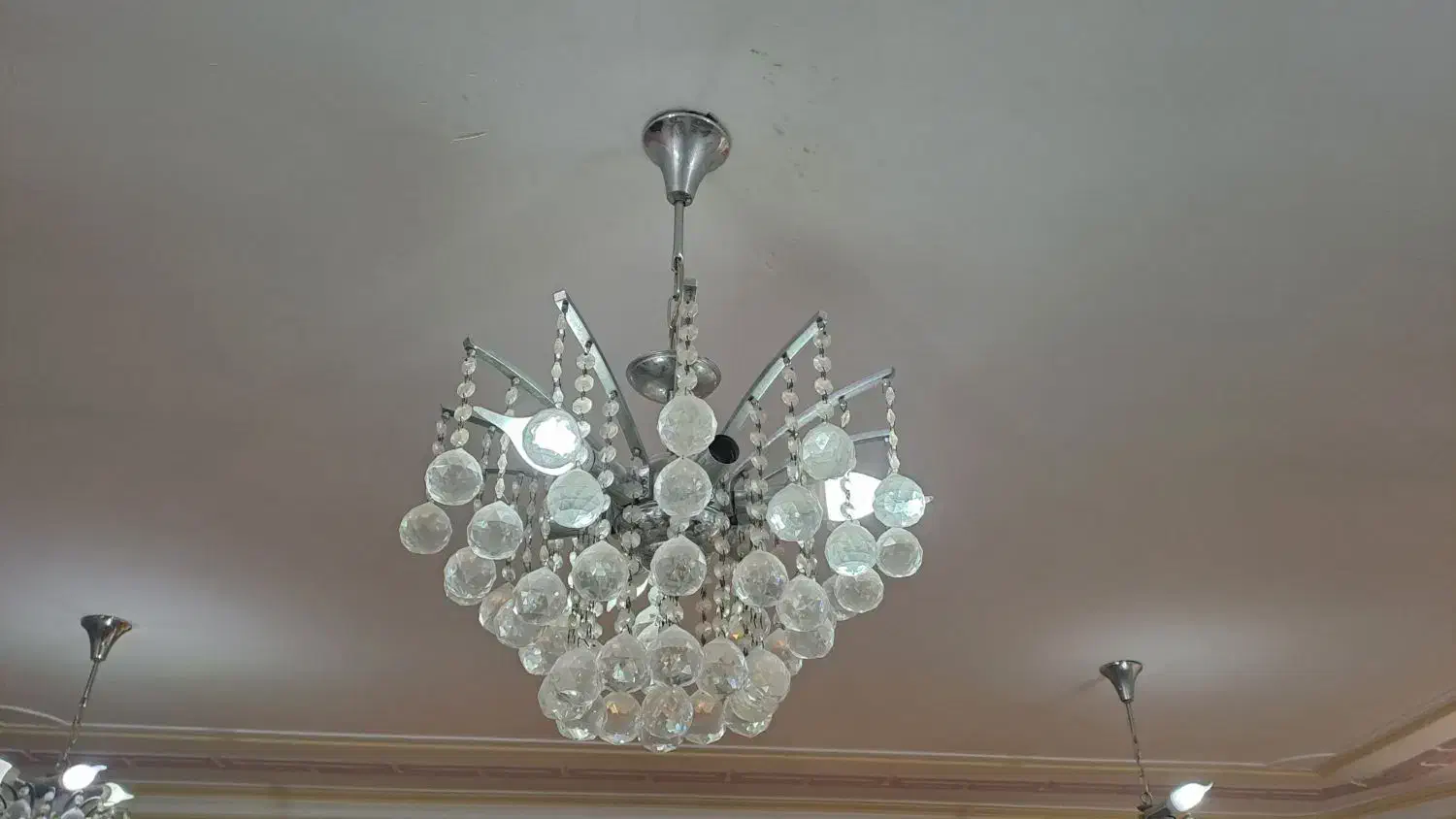 لوستر بلورین|لوستر و چراغ آویز|بندرعباس, |دیوار