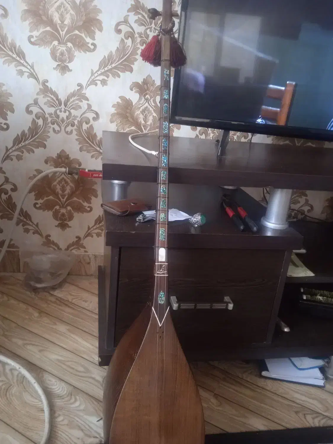 دوتارقدیمی|سازهای سنتی|بجنورد, |دیوار