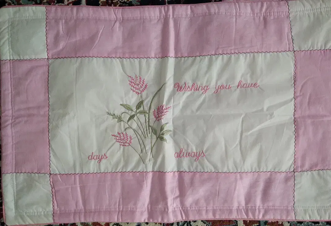 روبالشتی گلدوزی|سرویس روتختی|آبیک, |دیوار