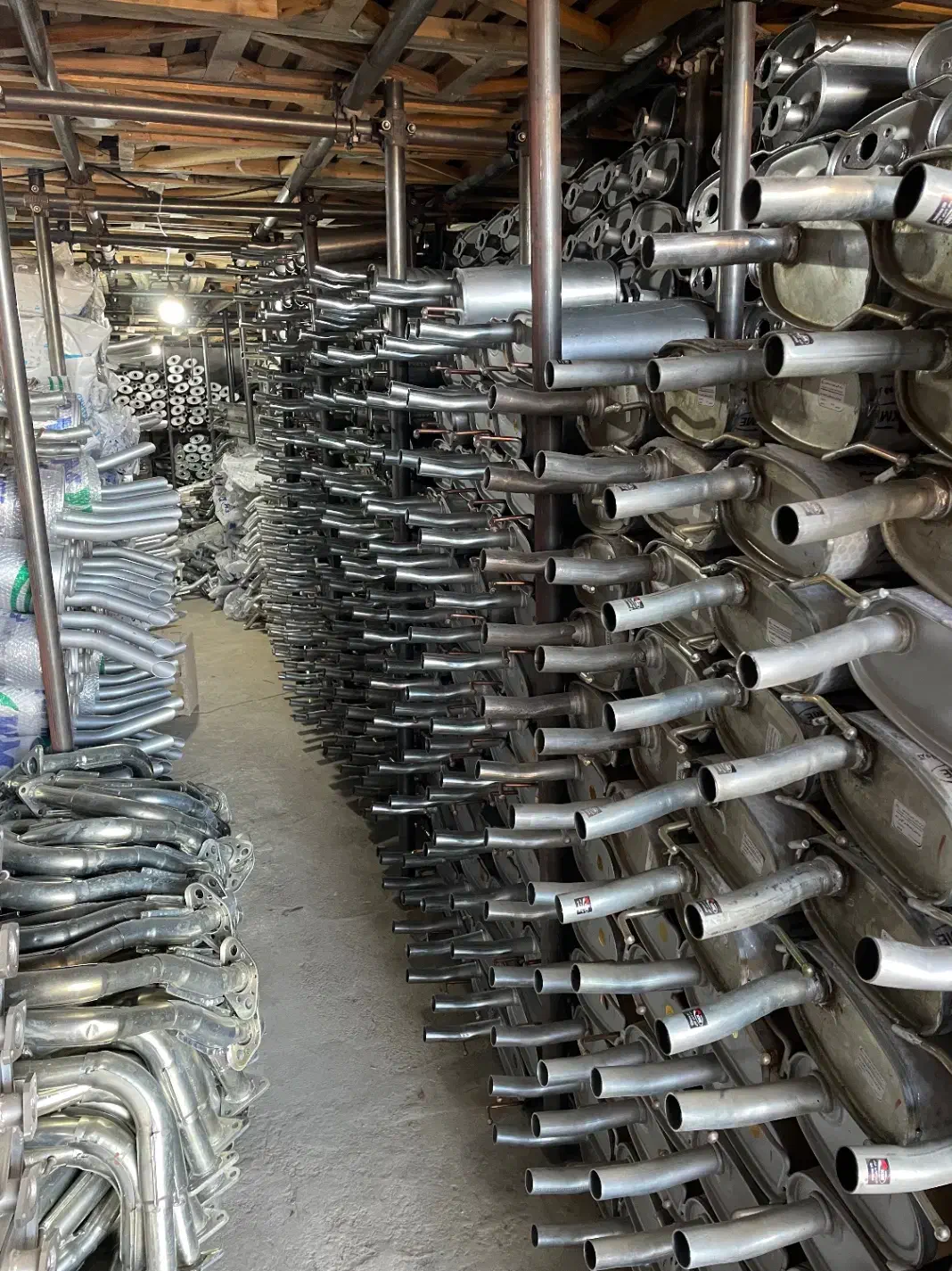 مرکز پخش اگزوز|قطعات یدکی و لوازم جانبی|شیراز, گلشن|دیوار