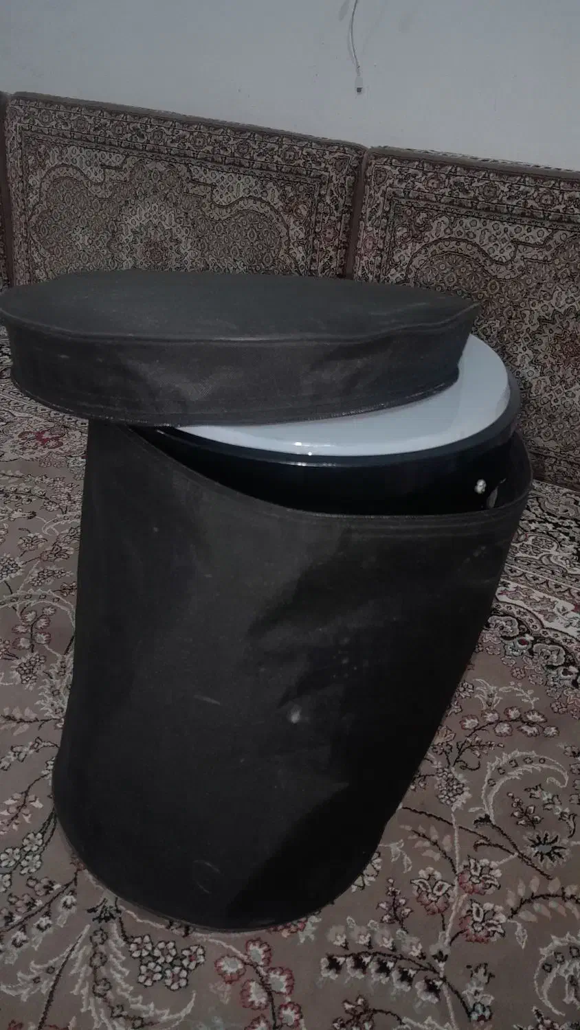 تنبک|سازهای سنتی|قروه, |دیوار