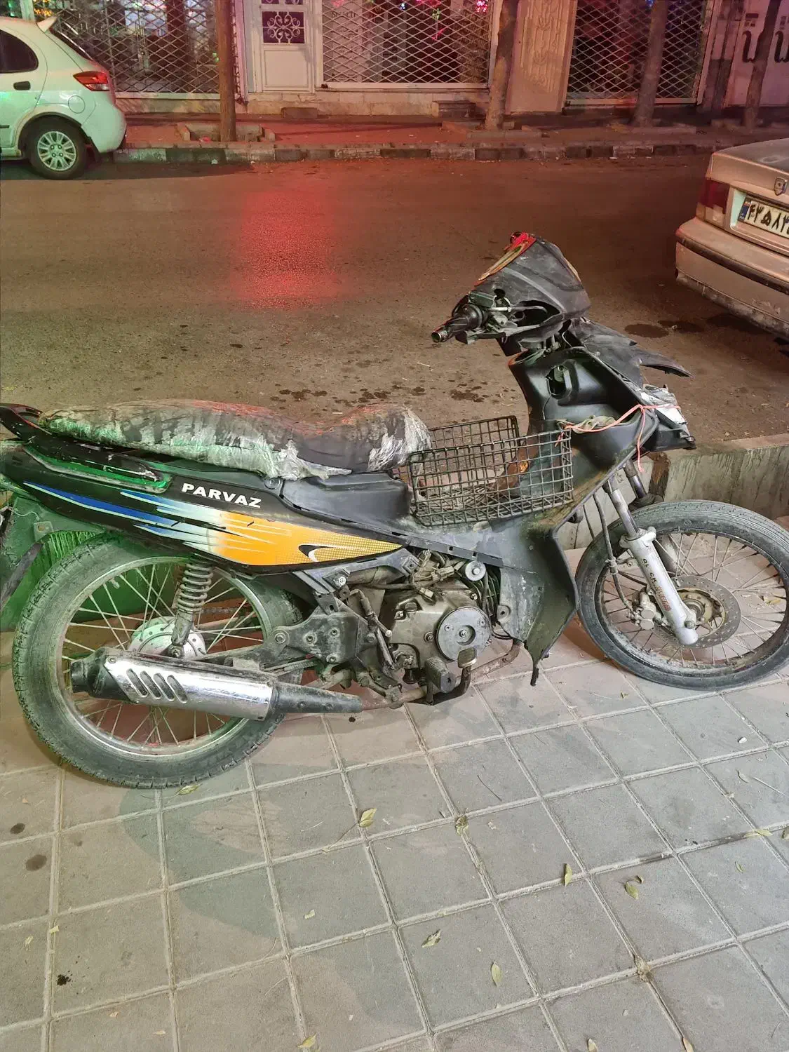 بی کلاج پرواز125cc پلاک ملی|موتورسیکلت|مشهد, شهید قربانی|دیوار