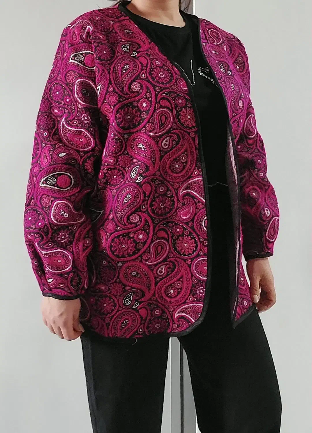 شومیز کرم و مانتو پاییزه مزونی گرم مجلسی|لباس|پرند, فاز ۳|دیوار