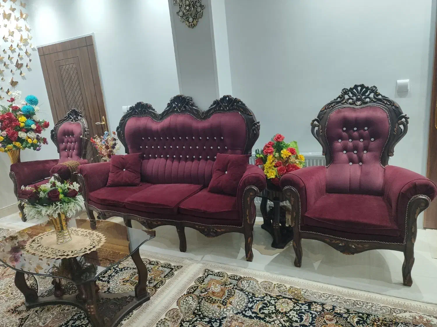 مبل سلطنتی هفت نفره|مبلمان خانگی و میز عسلی|خمینی‌شهر, |دیوار