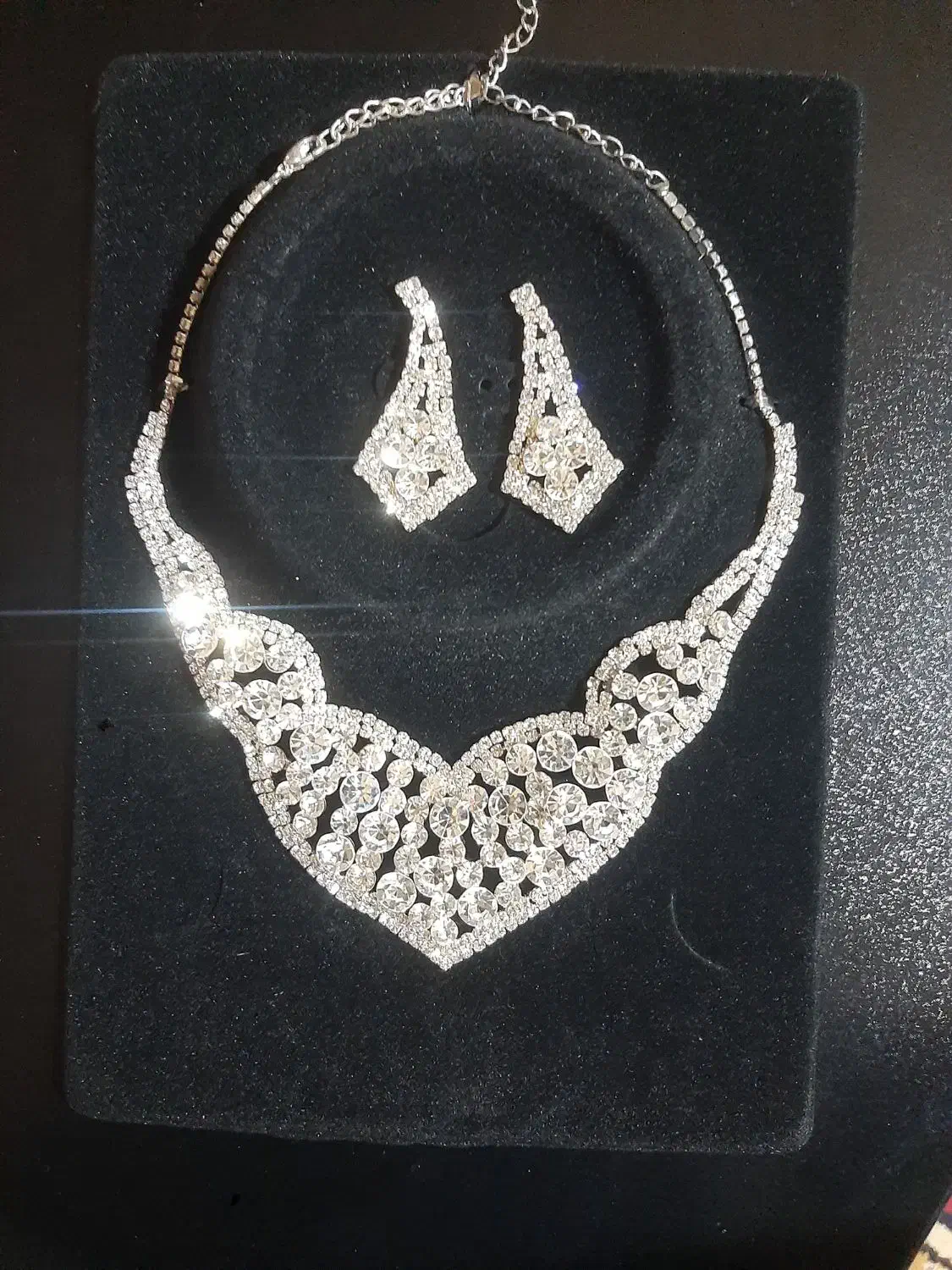 نیم ست طرح جواهر آکبند|بدلیجات|اردبیل, |دیوار