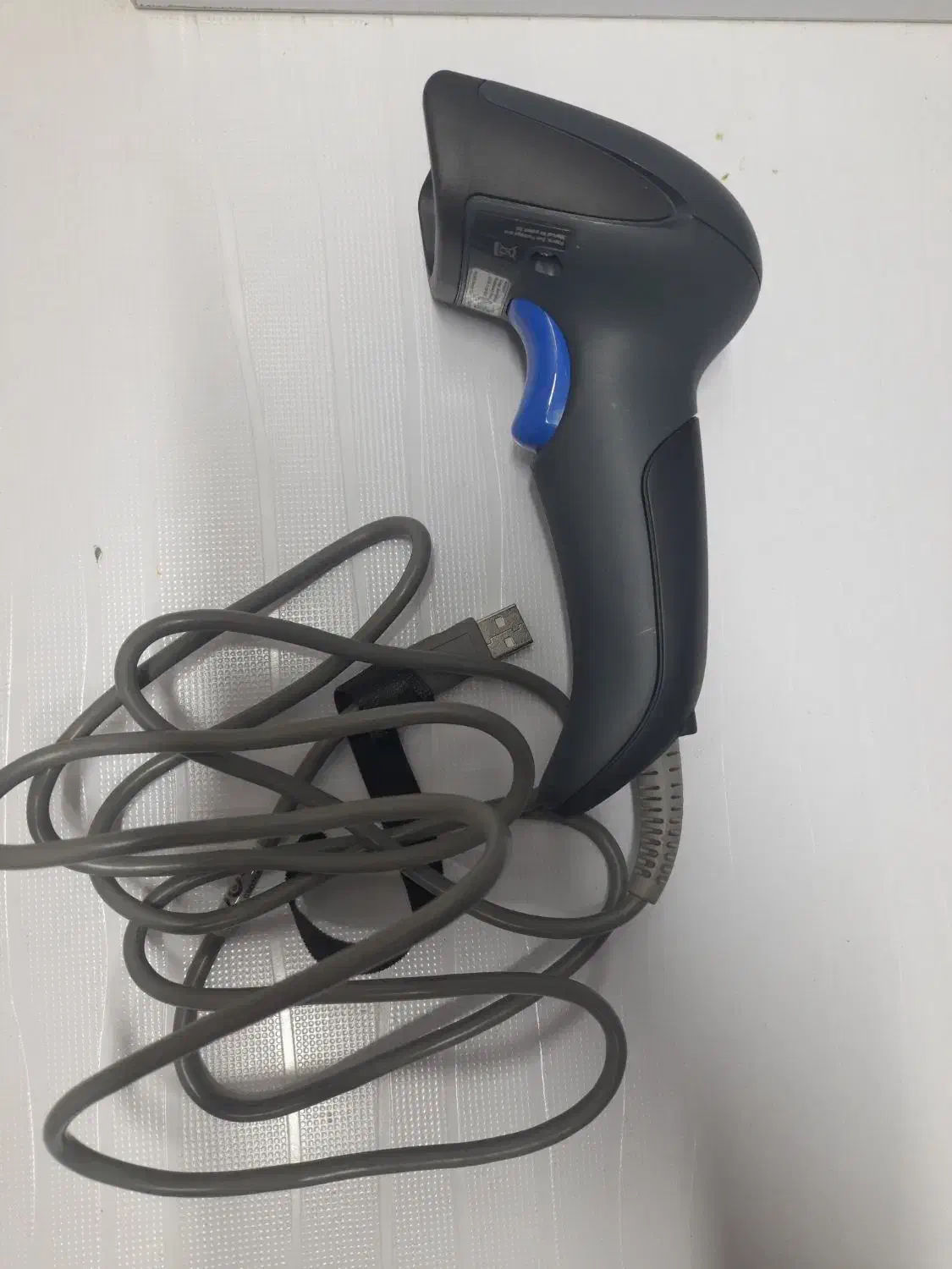 بارکد خوان|پرینتر، اسکنر، کپی، فکس|اندیشه, اندیشه فاز ۱|دیوار