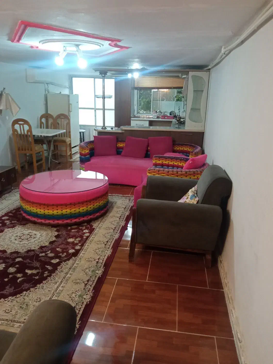 اجاره روزانه سوئیت|اجارهٔ کوتاهمدت آپارتمان و سوئیت|رشت, شهرک شهید رجایی|دیوار