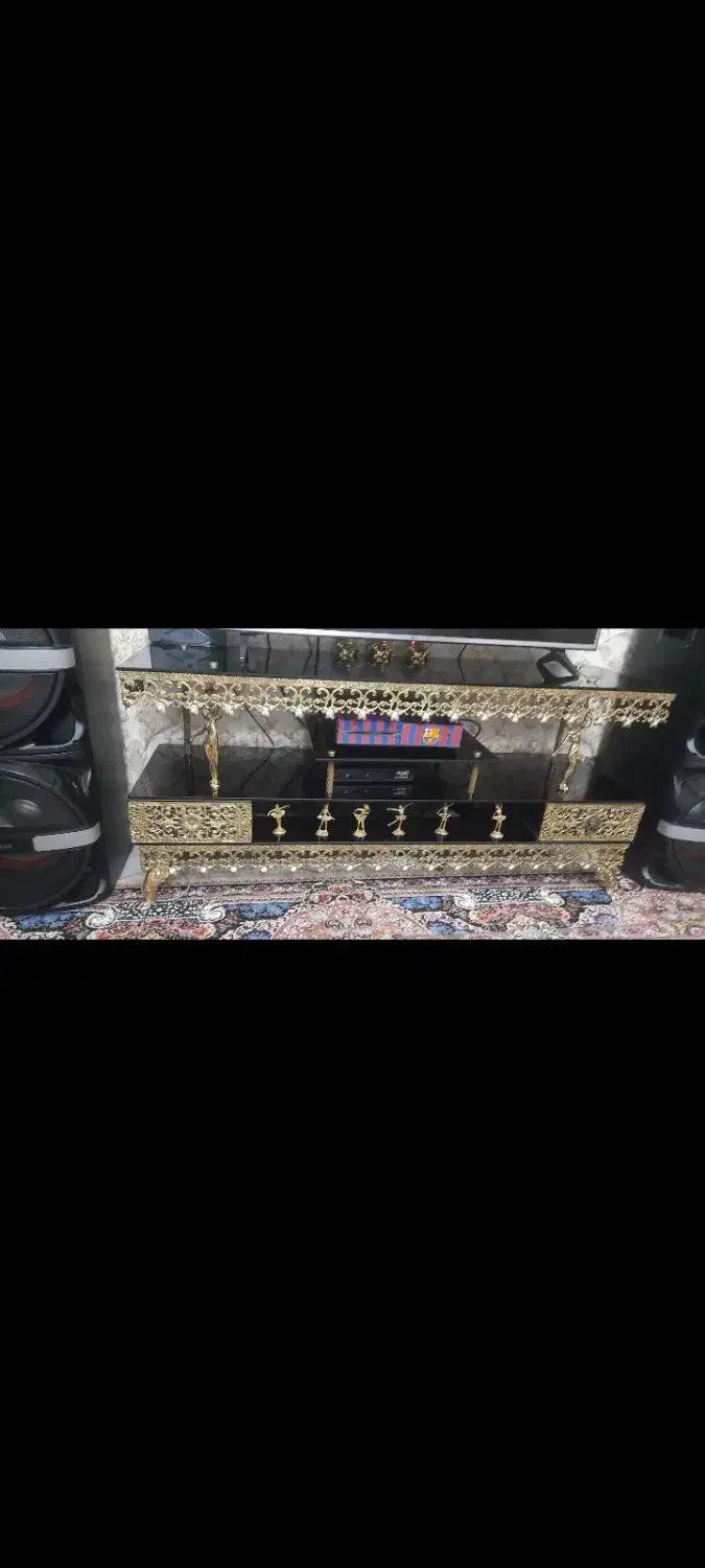 ساعت ویترین میزتلویزیون|میز تلویزیون|تهران, مولوی|دیوار