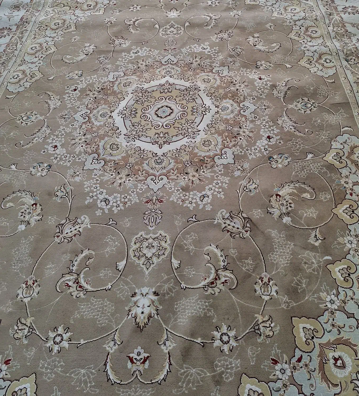 فرش ماشینی 12 متری در حد نو|فرش|خوی, |دیوار