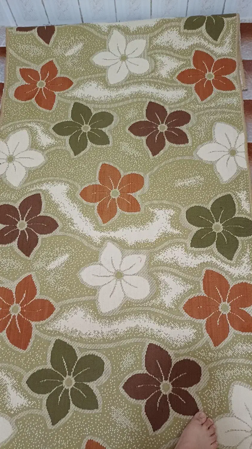 تعدادی گلیم ماشی و گلیم دست بافت تمیز بدون مشکل|گلیم، جاجیم، گبه|خاوران, |دیوار