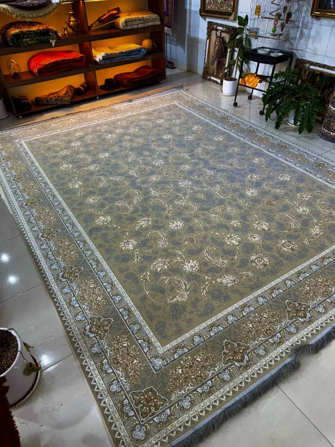 فرش۱۲۰۰شانه با تراکم۳۶۰۰ کاشان نخی با گارانتی|فرش|خرمآباد, |دیوار