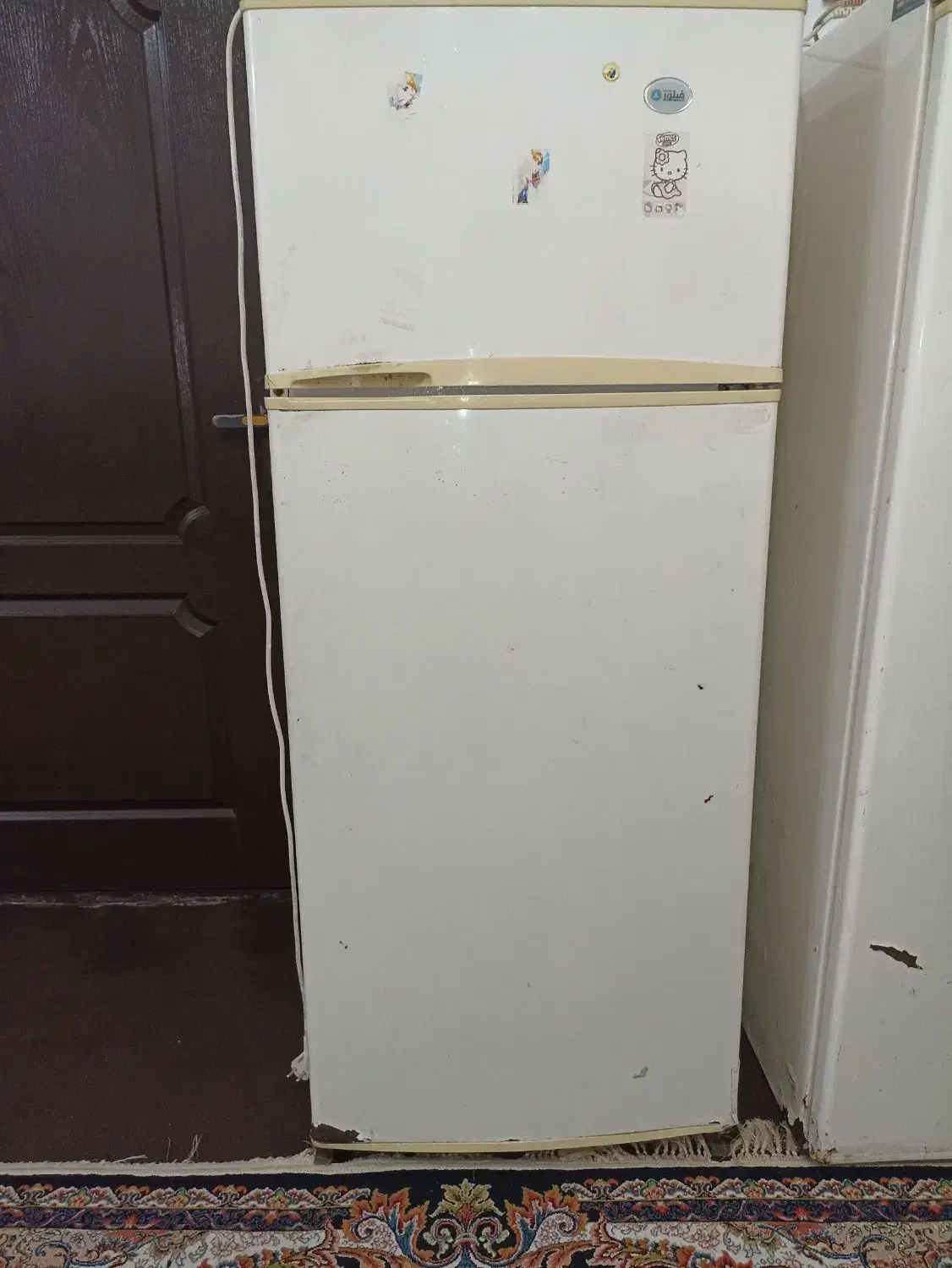 یک دستگاه یخچال و یک عدد فریزر|یخچال و فریزر|سیاهکل, |دیوار