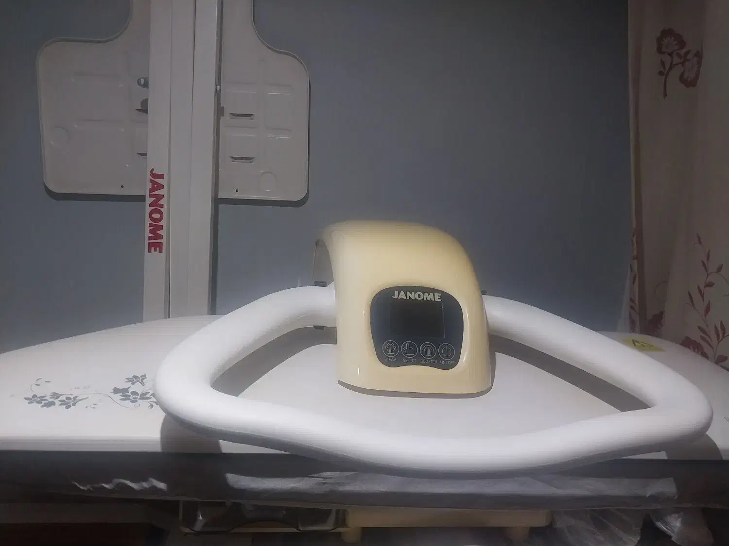 اتوی پرسی ژانومه|اتو و لوازم اتو|شیراز, ستارخان|دیوار