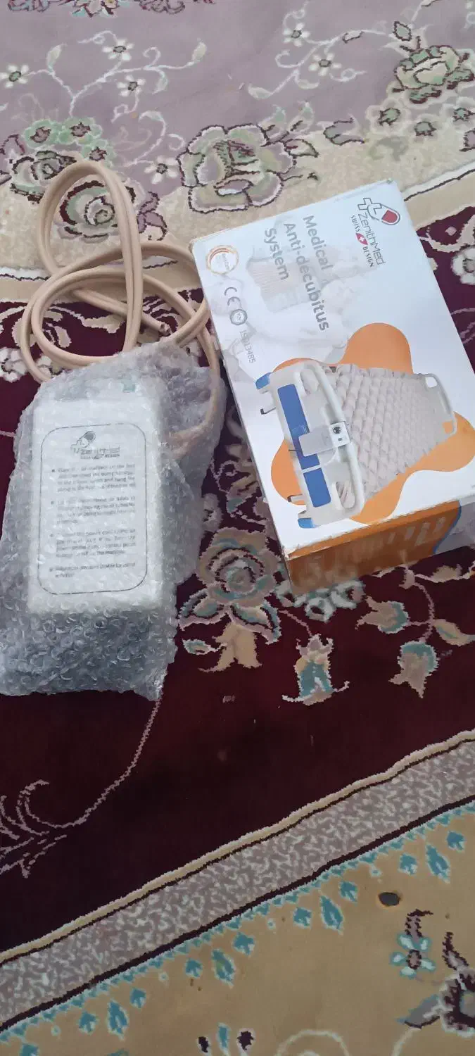 تشک بادی|تشک تختخواب|حمیل, |دیوار